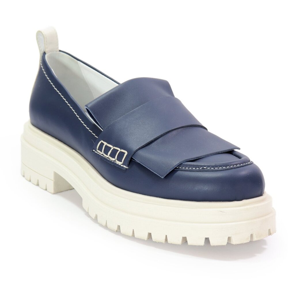 Beautiisoles Women's Federica Loafer Navy Blue Leather Shoe White Lug Sole Sz 7